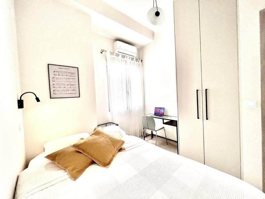 Apartment Peaceful 3 Bedroom In Center Athens
